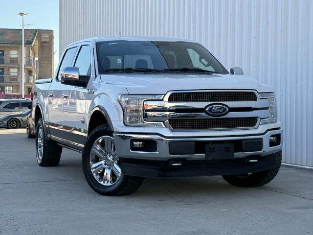 Used 2018 Ford F150 King Ranch w/ Equipment Group 601A Luxury AWD/4WD image 2