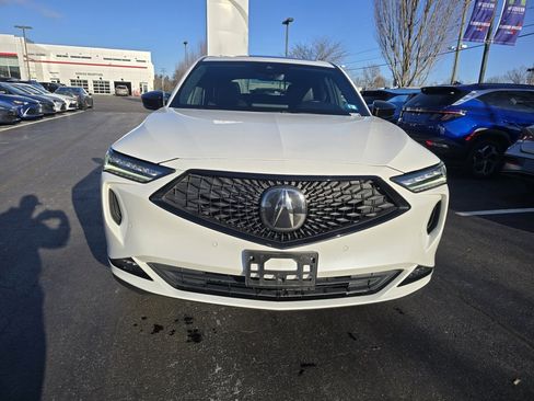 Used 2022 Acura MDX A-Spec image 10