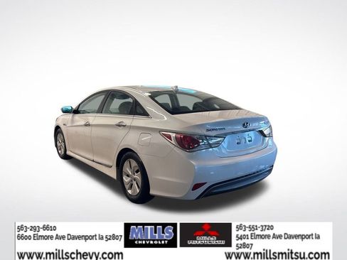 Used 2013 Hyundai Sonata Base image 4