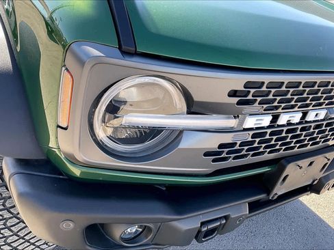 Used 2022 Ford Bronco Badlands image 26