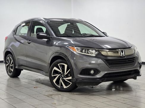 Used 2019 Honda HR-V Sport image 2
