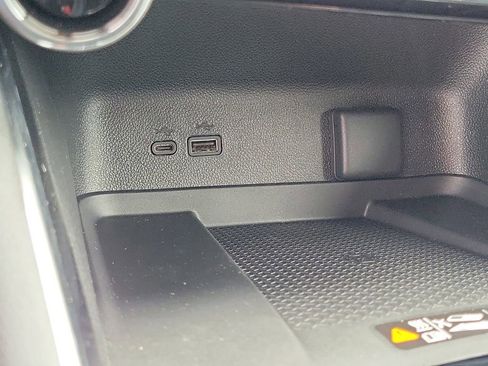 New 2026 Chevrolet Traverse LT image 10