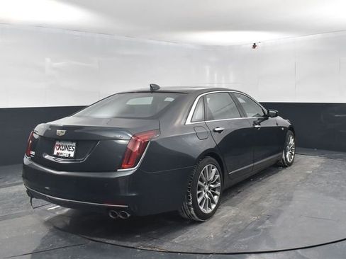 Used 2018 Cadillac CT6 Luxury AWD/4WD image 8