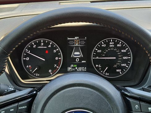 Used 2025 Subaru Forester Touring AWD/4WD image 23