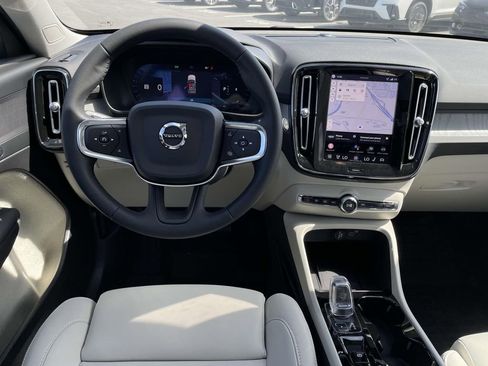 New 2026 Volvo XC40 B5 Plus w/ Protection Package Premier image 4