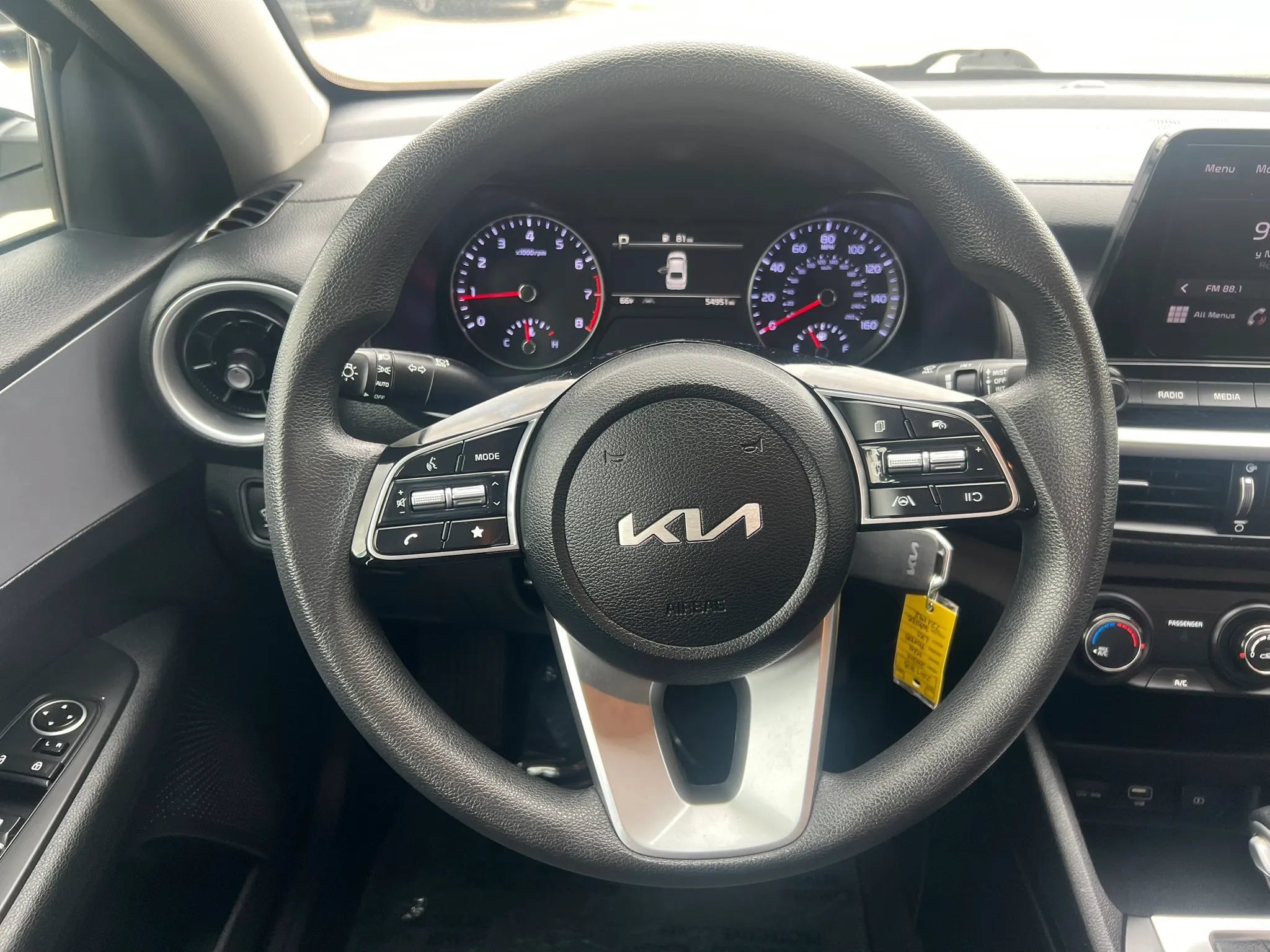 Used 2024 Kia Forte LXS w/ LXS Technology Package FWD image 13