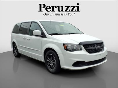 Used 2016 Dodge Grand Caravan SE