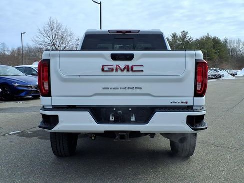 Used 2022 GMC Sierra 3500 AT4 w/ AT4 Preferred Package image 4