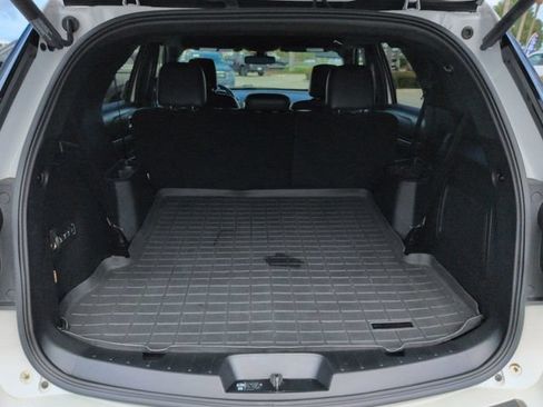 Certified 2019 Ford Explorer Limited w/ Ford Safe & Smart Package FWD image 13