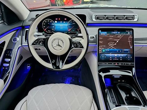 Certified 2022 Mercedes-Benz S 580 4MATIC Sedan image 31