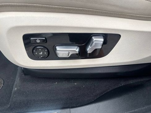 Used 2020 BMW X5 M50i w/ Premium Package AWD/4WD image 35