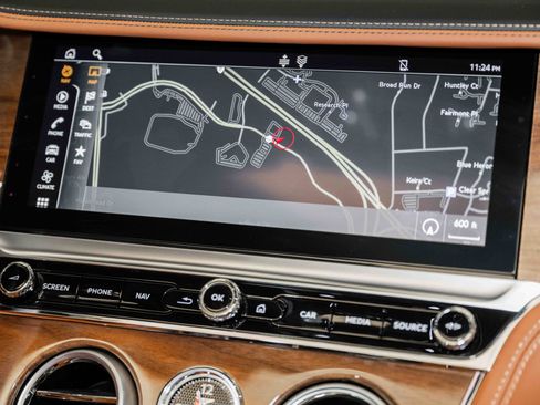 Certified 2024 Bentley Continental GT V8 AWD/4WD image 28