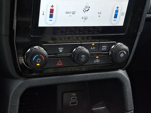 Used 2024 Ford Ranger XLT image 15