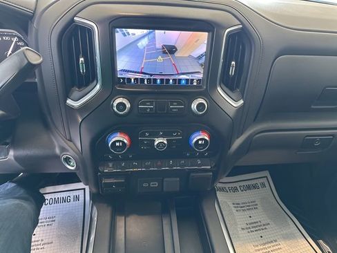 Used 2023 GMC Sierra 2500 AT4 w/ AT4 Preferred Package image 11