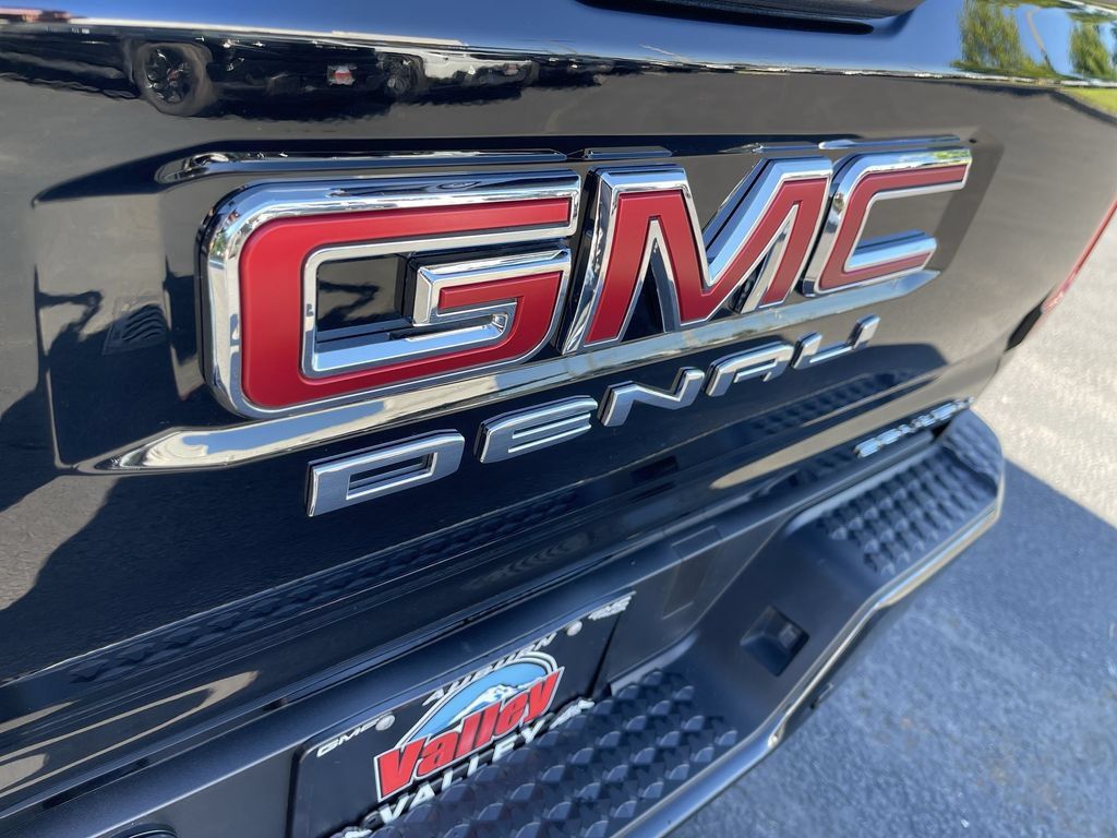 Used 2023 GMC Canyon Denali AWD/4WD image 33