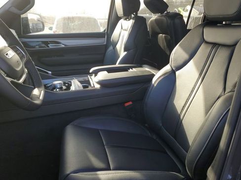 New 2026 Jeep Grand Wagoneer Limited image 13