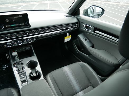 New 2026 Honda Civic Sport image 11