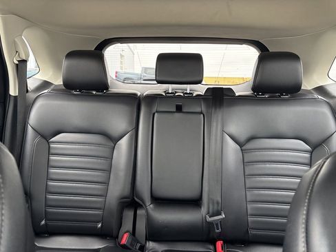 Used 2023 Ford Edge SEL image 41