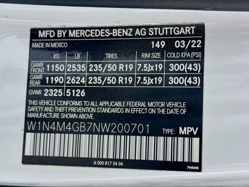 Certified 2022 Mercedes-Benz GLB 250 image 25