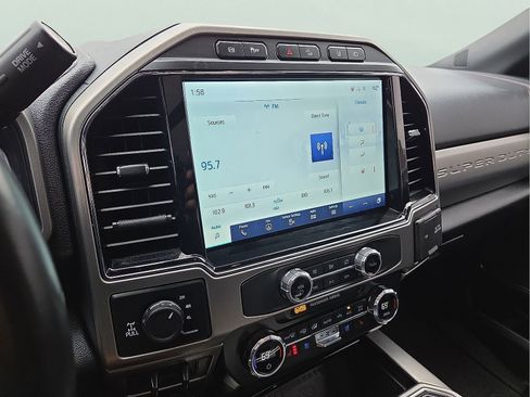 Used 2022 Ford F350 Platinum w/ Tremor Off-Road Package image 16