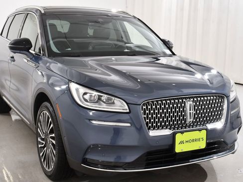 Used 2022 Lincoln Corsair Reserve w/ Equipment Group 201A AWD/4WD image 4