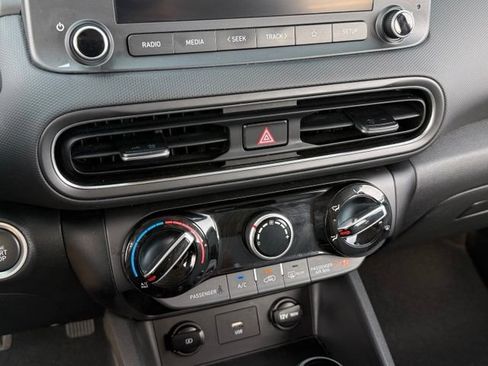 Certified 2023 Hyundai Kona SEL AWD/4WD image 23