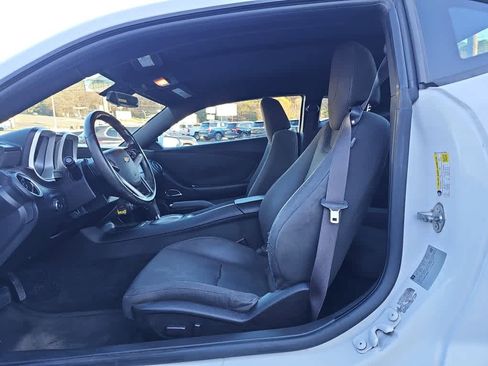 Used 2015 Chevrolet Camaro LT image 17