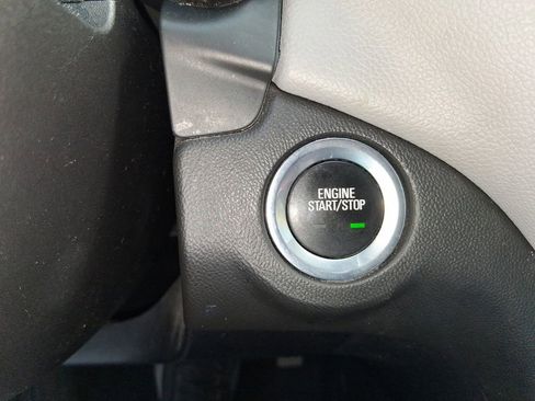 Used 2018 Chevrolet Equinox LS w/ LPO, Floor Liner Package FWD image 18