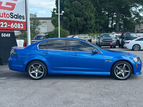 Used 2009 Pontiac G8 GT w/ Premium Package RWD image 2