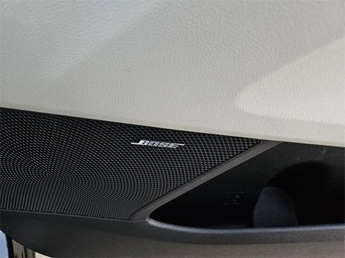 Certified 2023 Kia Sorento SX Prestige image 9