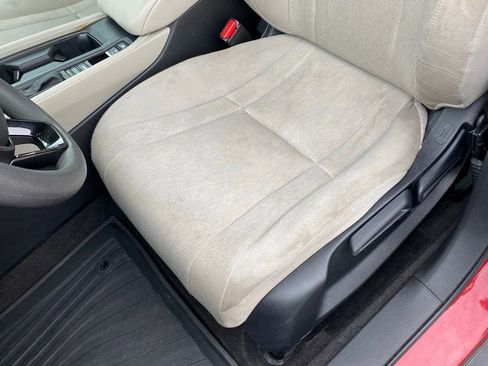 Used 2024 Honda Accord LX image 25