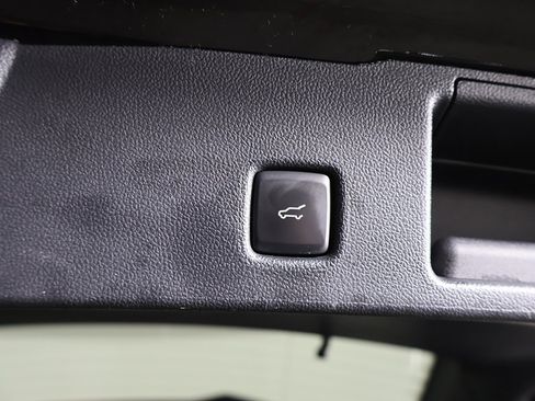 Used 2024 Ford Escape ST-Line w/ Tech Pack #1 image 19