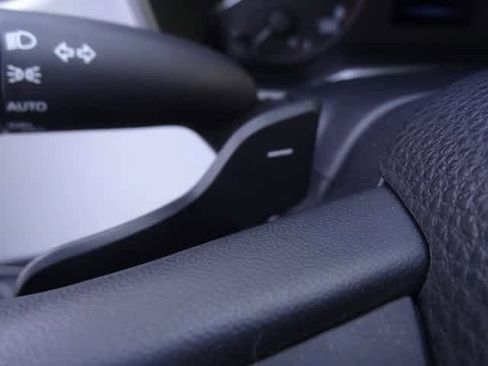 Used 2023 Toyota Corolla SE image 20