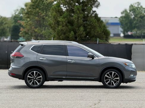 Used 2019 Nissan Rogue SL FWD image 7
