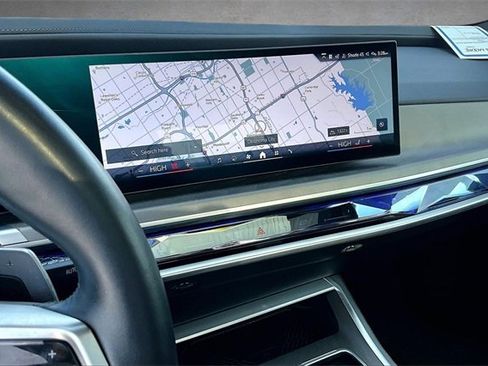 Used 2023 BMW 760i xDrive image 6