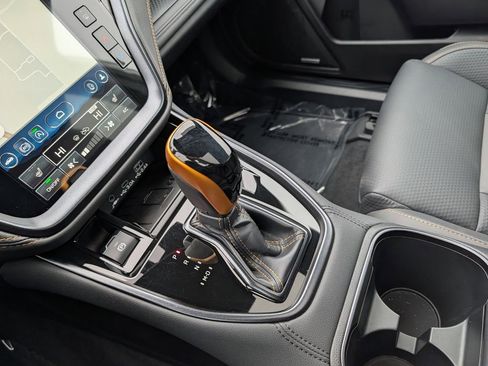 Certified 2025 Subaru Outback Wilderness image 24