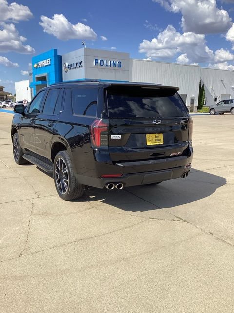 Used 2025 Chevrolet Tahoe RST AWD/4WD image 3