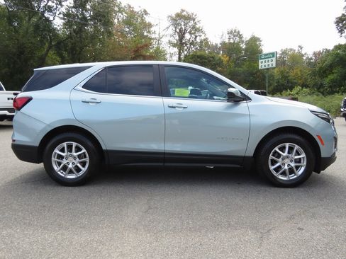 Used 2022 Chevrolet Equinox LT image 5