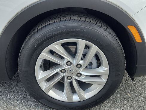 Certified 2024 Buick Envista Preferred image 27