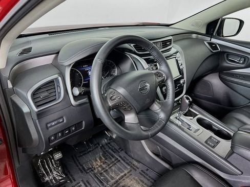 Used 2020 Nissan Murano SL w/ Moonroof Package image 9