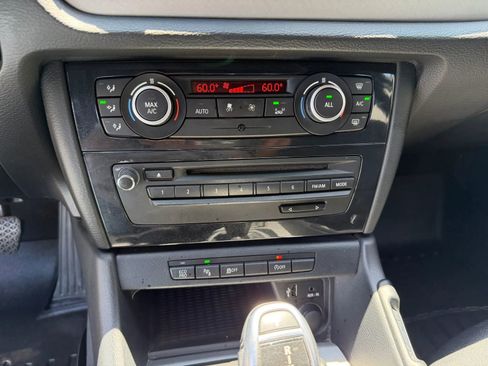 Used 2014 BMW X1 sDrive28i RWD image 37