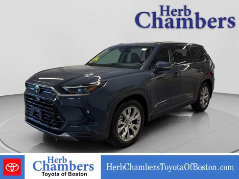 Used 2026 Toyota Grand Highlander AWD Hybrid image 11
