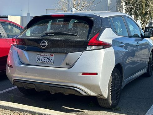 Certified 2023 Nissan Leaf SV Plus image 3