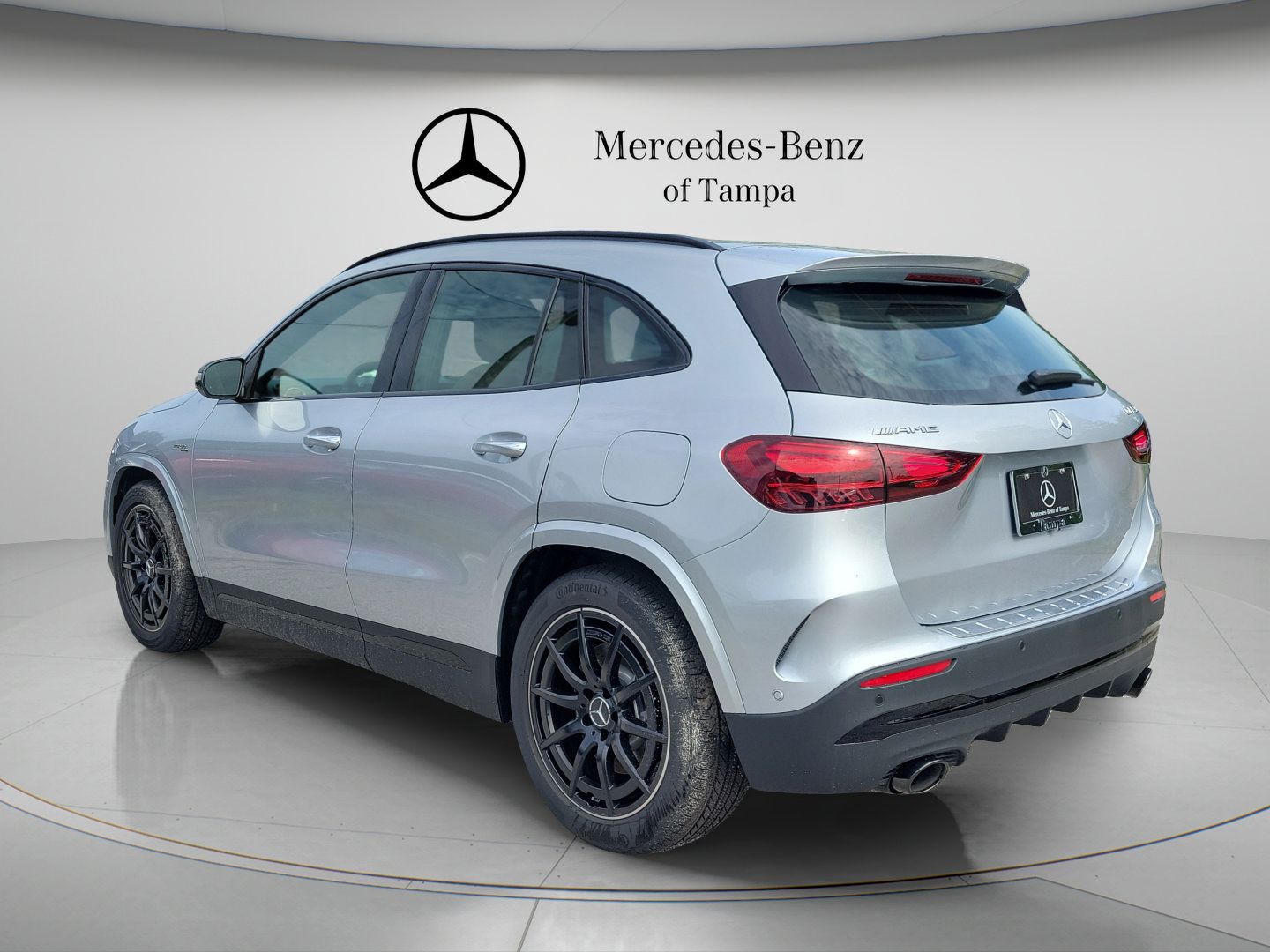 New 2026 Mercedes-Benz GLA 35 AMG 4MATIC image 2