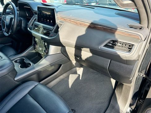 Used 2023 Chevrolet Tahoe LT image 29