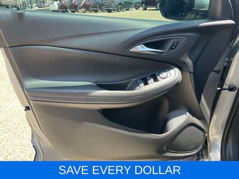 Used 2025 Buick Encore GX Sport Touring FWD image 13