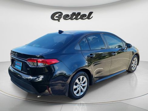 Certified 2023 Toyota Corolla LE FWD image 5