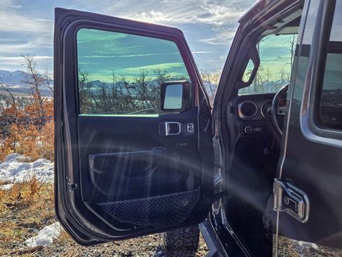 Used 2019 Jeep Wrangler Unlimited Sport S image 20