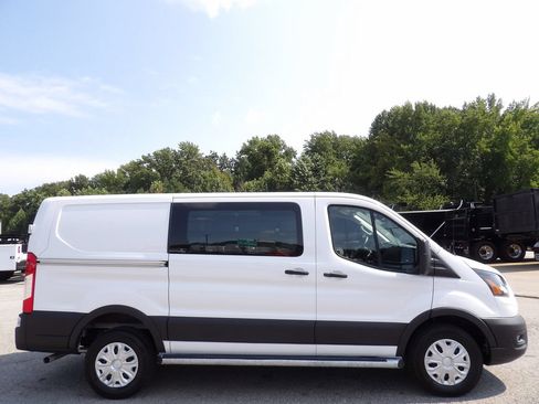 Used 2025 Ford Transit 250 Low Roof w/ Exterior Upgrade Package RWD image 9