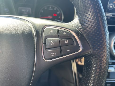 Used 2017 Mercedes-Benz GLC 300 4MATIC image 20